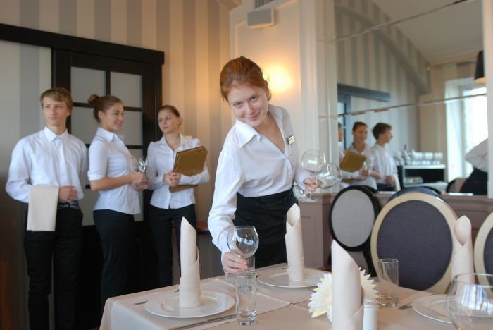 Định hướng nghề nghiệp ngành Quản lý nhà hàng mới nhất