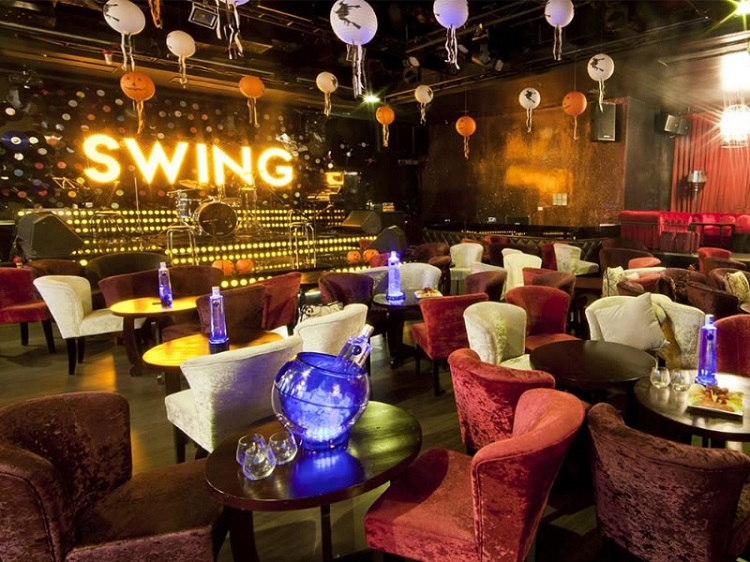 Lounge là gì? Tại sao lounge ngày càng trở nên phổ biến?