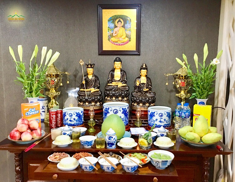 Tổng hợp 6 bài văn khấn rằm tháng 7 đầy đủ, chuẩn xác nhất