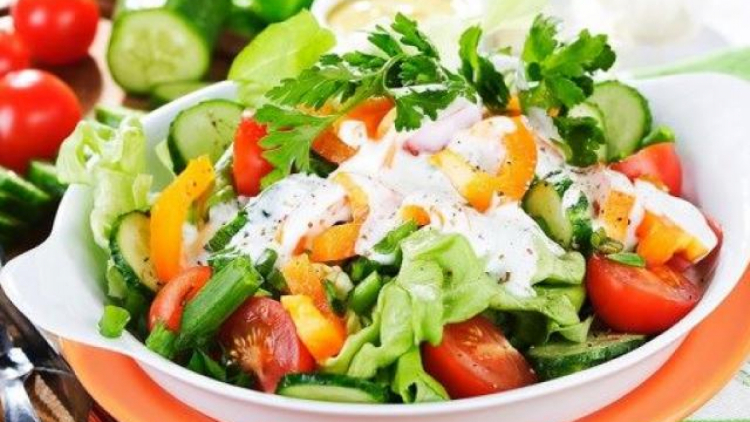 3 cách làm Salad Nga đúng vị ngon không kém ngoài nhà hàng