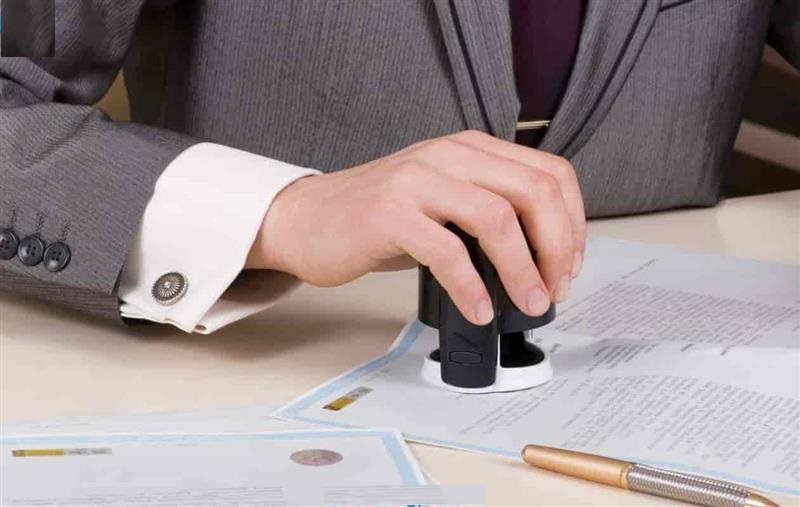 Hồ sơ xin việc cần công chứng những gì và tầm quan trọng của nó?