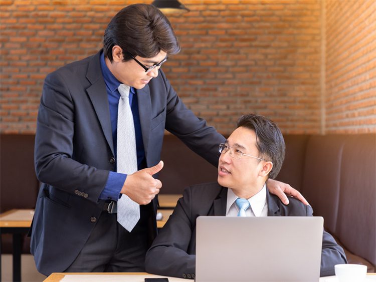 Lời chúc chia tay sếp chuyển công tác mới thành công hay và ý nghĩa nhất