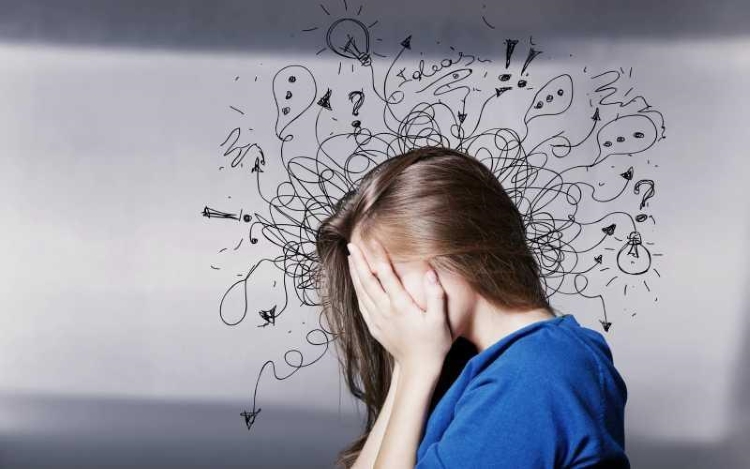 Overthinking là gì? Cách để vượt qua hội chứng overthinking như thế nào?